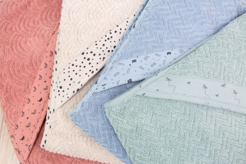 Bébé-jou Store -Bébé-jou Store bebe jou recznik z kapturkiem fabulous paper