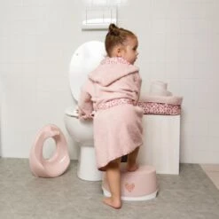 Bébé-jou Bebe-Jou Leopard Tritthocker Pink -Bébé-jou Store bebe jou leopard pink opstapje 3 b66c